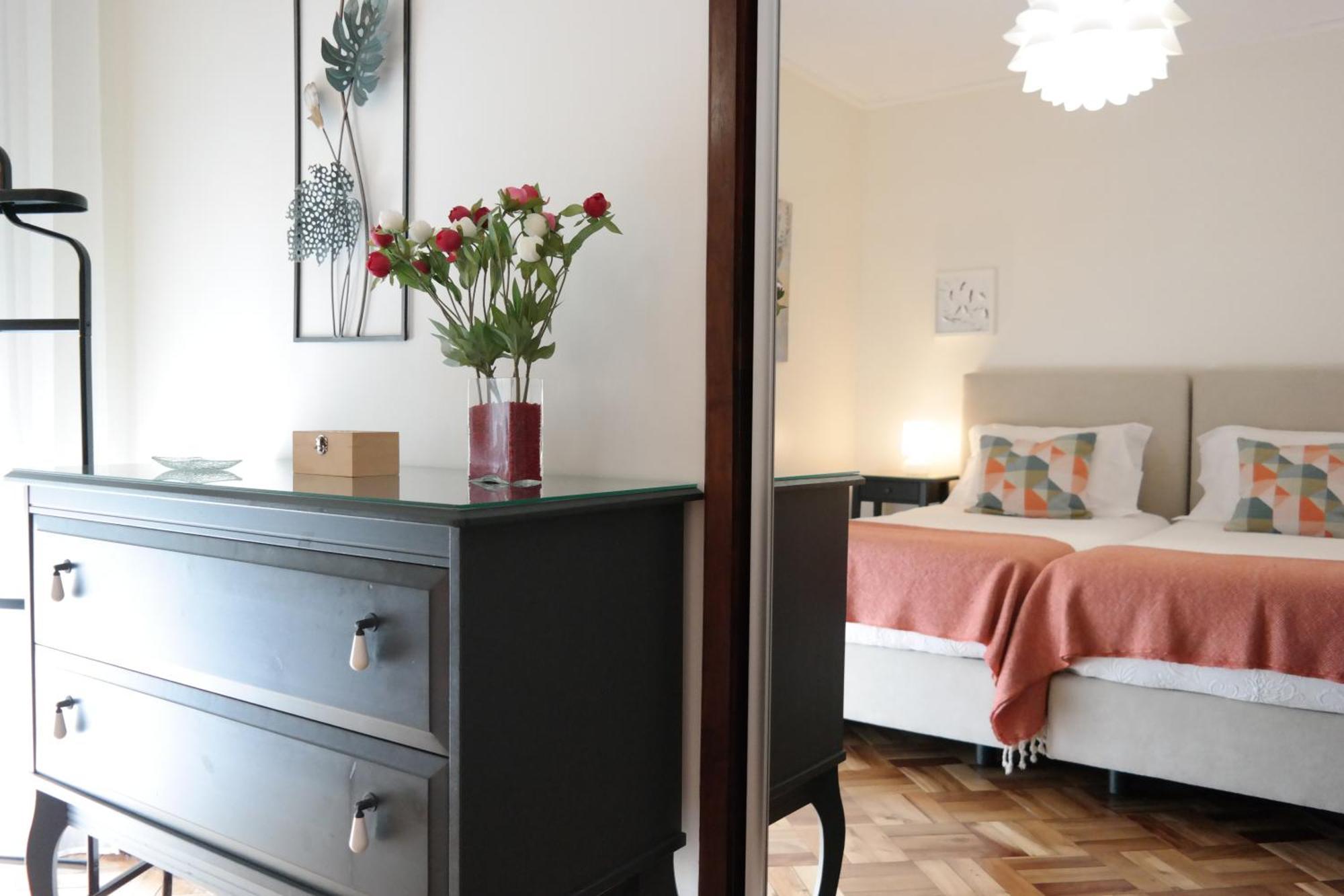 Garden Apartment, Great For Couple - Apartamento *